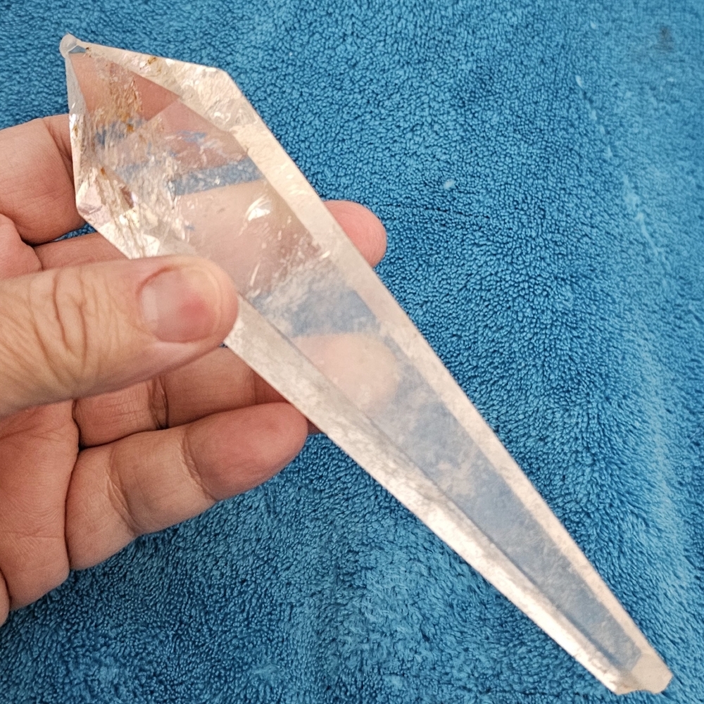 148mm, 159g, Clear Quartz Wand, New!